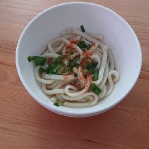 冷やしかけうどん